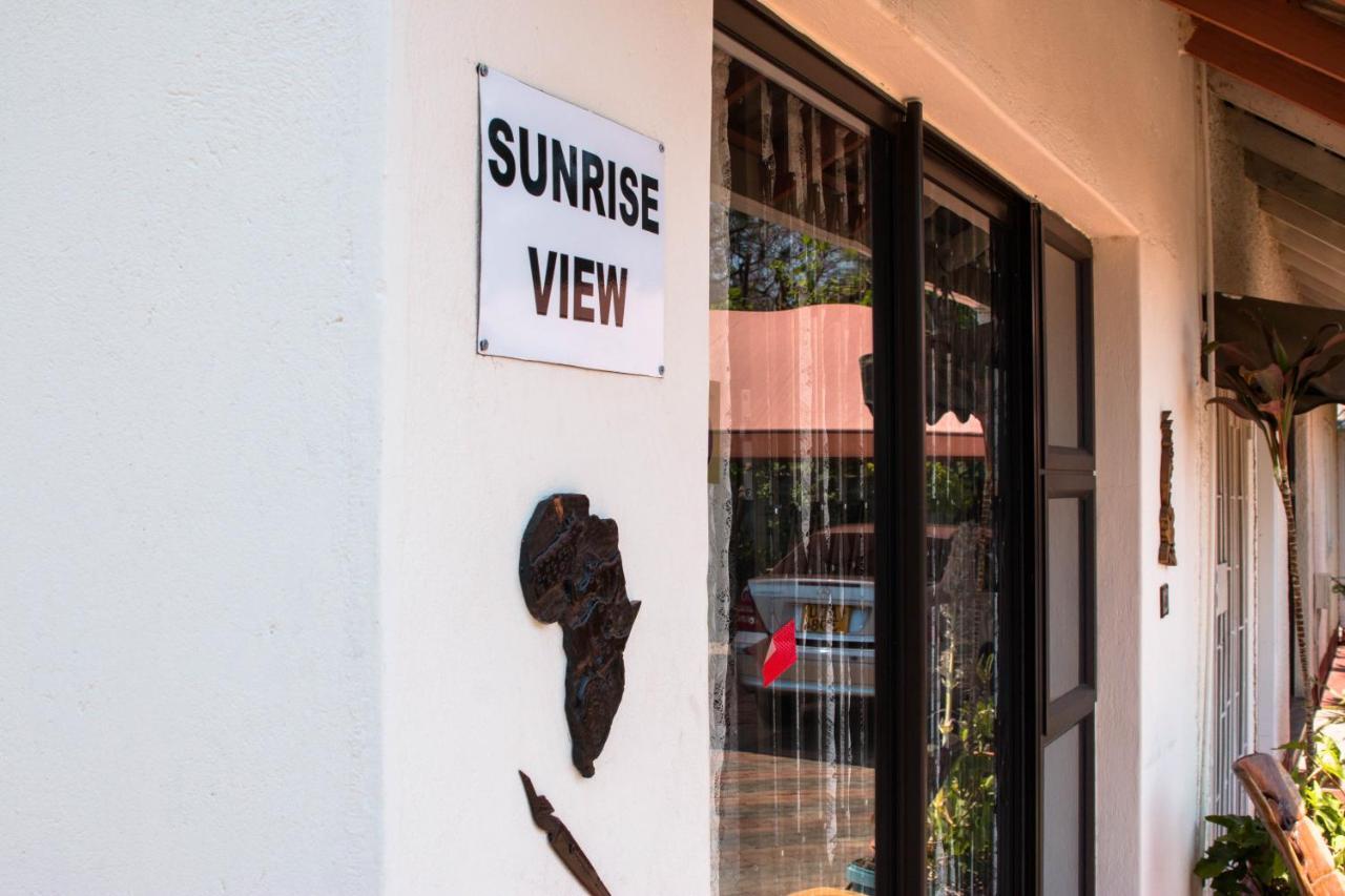 Kwampofu Guest House Harare Buitenkant foto